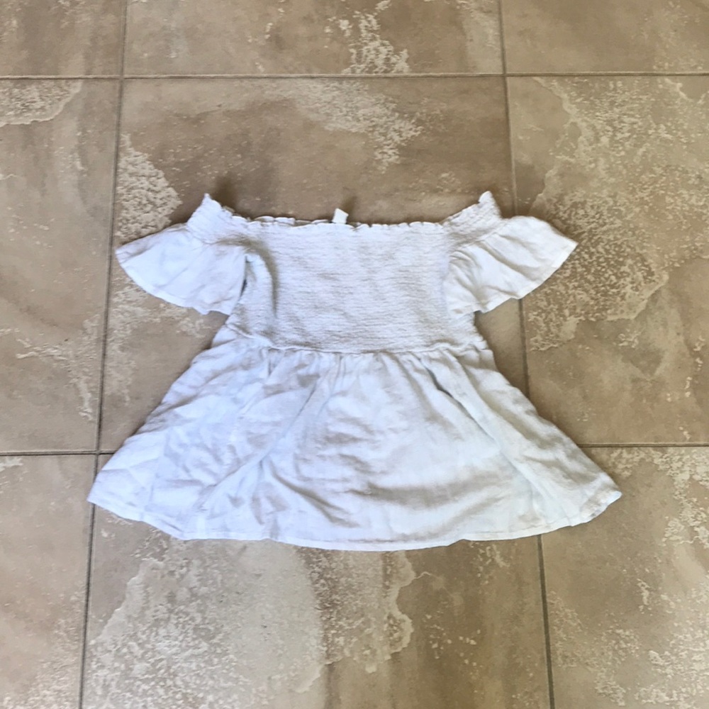 White float shirt